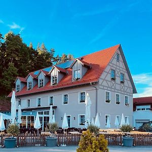 Hotel Gaststaette Weinbruecke
